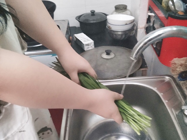 【完满班级】感恩父母 今天我当家——食品与环境学院园林1804我有一双勤劳的手活动