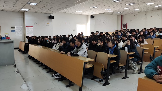 【辅导员说完满】以度量共振 与自由同行——淬炼·国际商学院2021级辅导员说完满活动