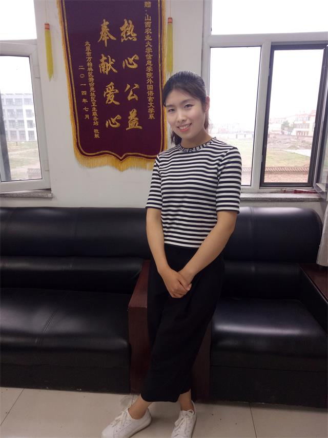 闪光的信院第118期：挚爱公益  “甜”蜜出击——贾田甜