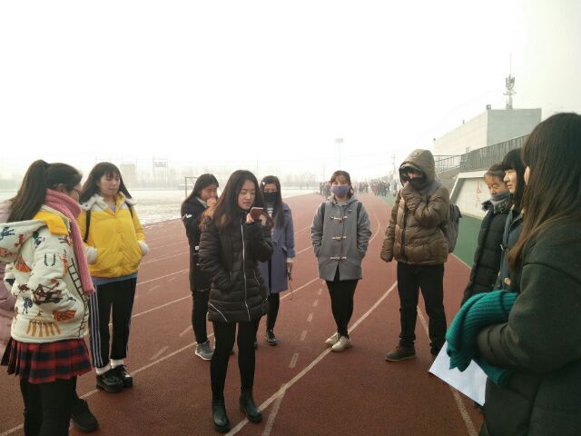 外语系“青春与好青年”完满班级主题系列活动