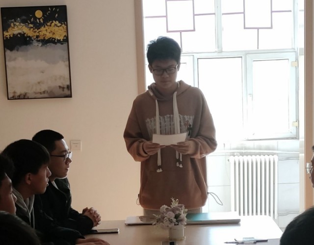 【完满班级】感前辈光辉 正我辈风骨——远景2204班10月完满班级活动