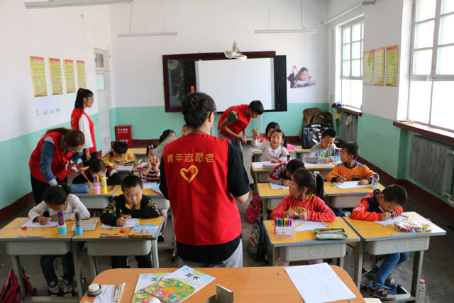 市民课堂第141期:开启一次七彩美术课堂,只需步行40分钟