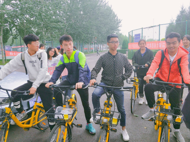 【完满班级】在这里与你来一场体育竞技赛——淬炼商学院九月完满班级主题活动（三十五）