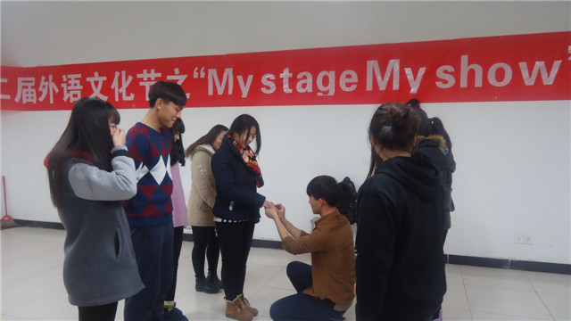 第二届外语文化节“My stage My show”顺利举办
