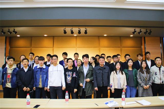 勿忘过往 不惧未来——机电工程系“不忘初心 方得始终”学生干部主题演讲大赛