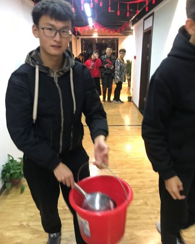 公益之路 与我同行——远景1802班书院清洁