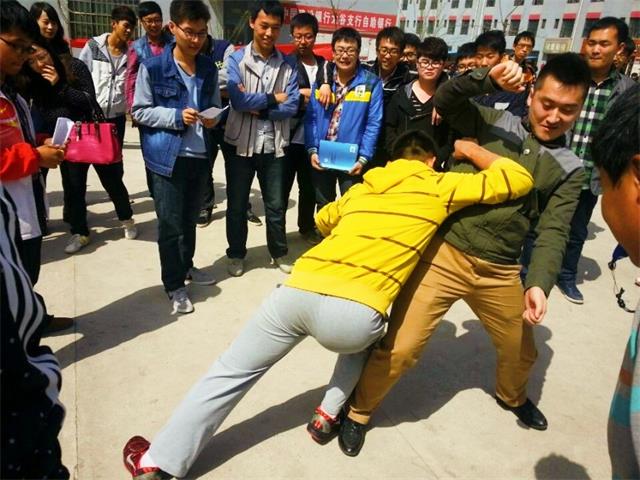 【辅导员说完满】不忘初心  迎接新的征程——智能工程学院2014级辅导员说完满活动