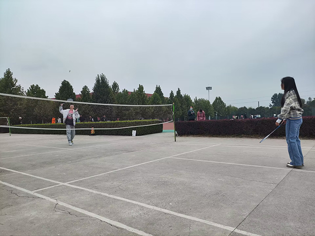 【完满班级】鸣奏青春旋律 抒写运动乐意——智能工程学院通信2201班完满班级活动