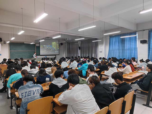 【辅导员说完满】新学期“收心攻略”请查收——远景学院2022级辅导员说完满活动