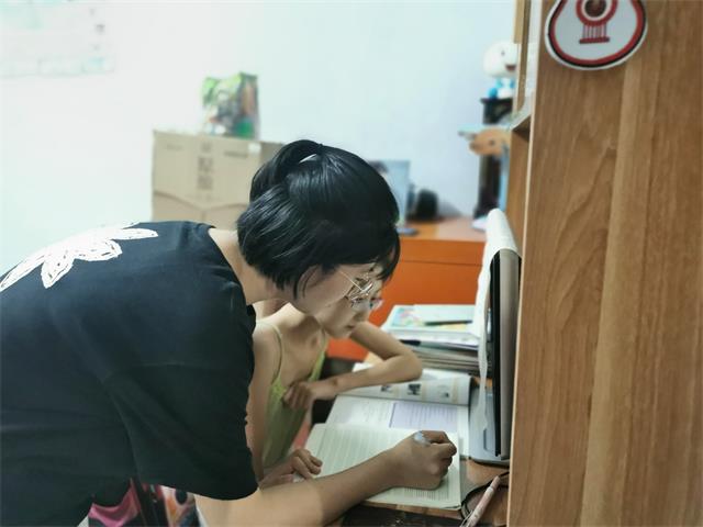 【暑期社会实践】教育路上有“我” 并且不只有我 ——记远景学子助教计划