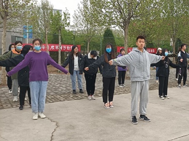 【完满班级】拥抱健康 激昂青春——食品与环境学院食安1802班完满班级活动