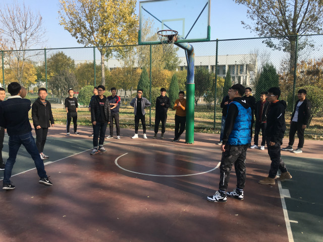 【完满班级】“齐奋斗 共圆梦”———信管1501班篮球比赛活动