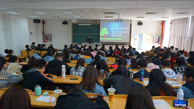 【辅导员说完满】2019地球一小时 约你一起“与自然共生”——大数据学院、信息工程学院开展辅导员说完满活动