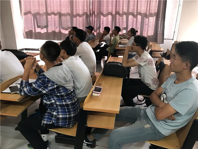 初心筑梦青春 芳华励志精英——机电工程系2017级学生会干事培训大会圆满落幕
