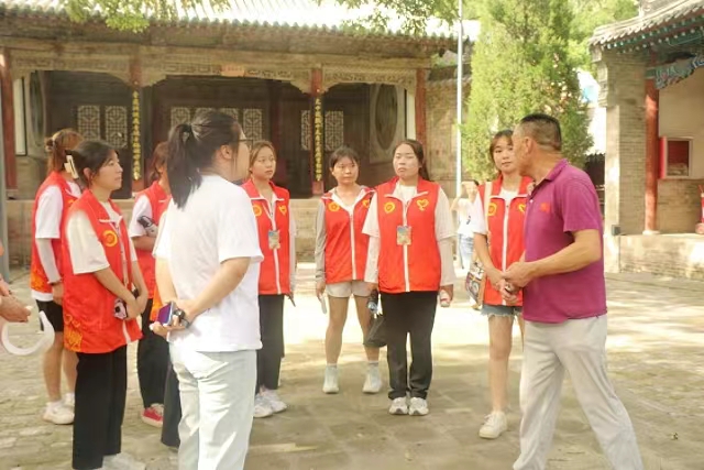 【三下乡】凝|岁月失语 唯有经典相传——商务英语学院三下乡社会实践活动