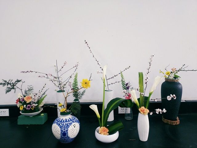 【社团快讯】当春天邂逅东方式插花——花艺协会“花艺思维小课堂”