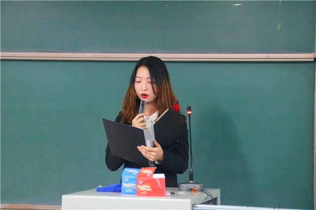不忘初心,方得始终——智能工程学院干部演讲大赛