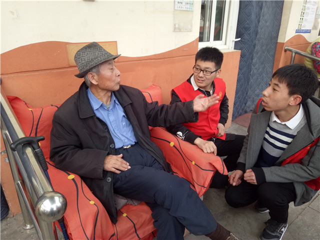 【完满班级】老吾老以及人之老 幼吾幼以及人之幼——工管系“青年心•志愿行”专题活动(九)