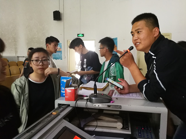 【辅导员说完满】赤子之心 为梦“研”续——智能工程学院2015级“辅导员说完满”