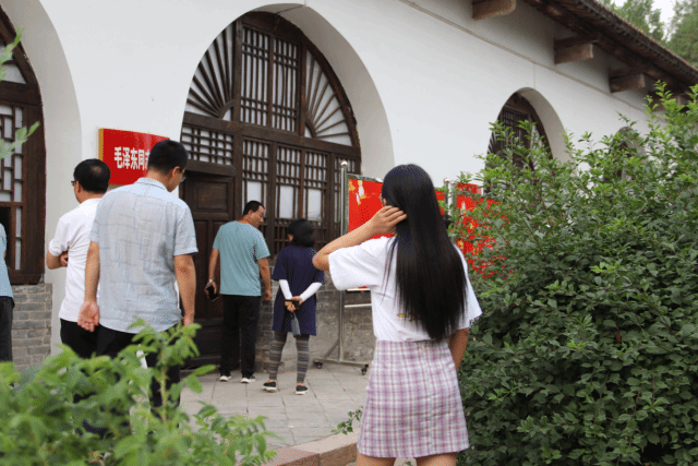 【暑期社会实践】寻红色足迹 扬革命精神 ——大数据学院、信息工程学院寻访革命老区主题活动