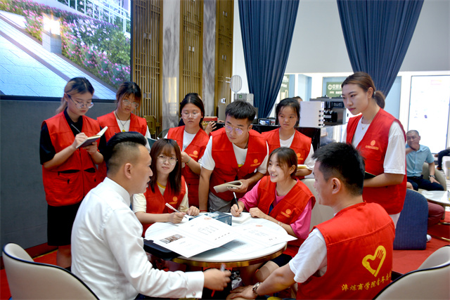 【三下乡】交流共融撷营销 在义言商淬成长——淬炼商学院青年益行国情观察实践团