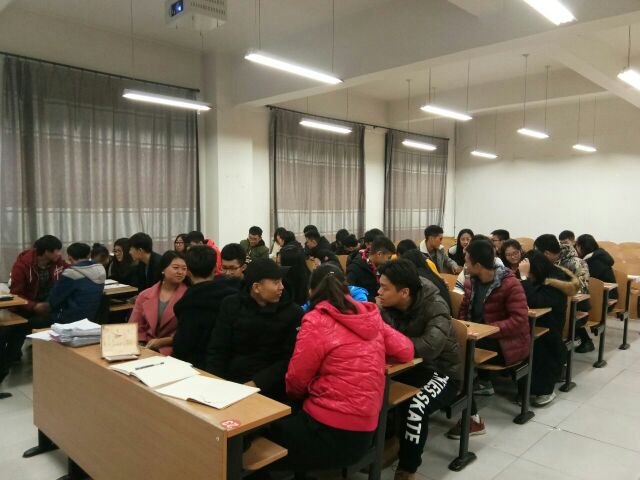 【辅导员说完满】环科系辅导员说完满之“学生干部的语言沟通艺术