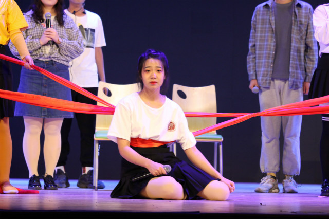 校园心理剧比赛触动心灵 演绎学子成长故事