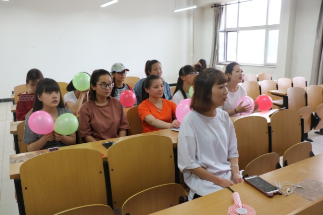【完满班级】青春 玩出新的花样——外语系“品戏剧·论古今”完满班级系列活动