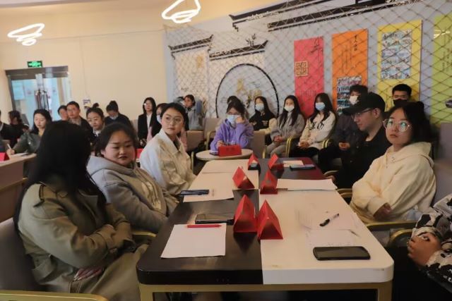 扬就业之帆 起梦想之旅——“完满·扬帆起航”大学生职场模拟招聘大赛