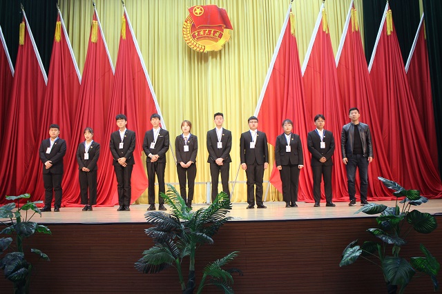 淬炼学子扬帆起航 开启新征程——淬炼商学院召开第八届学生会见面会