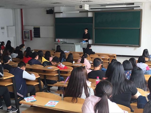 展青春风采 扬五四精神——工管系开展系列主题团日活动