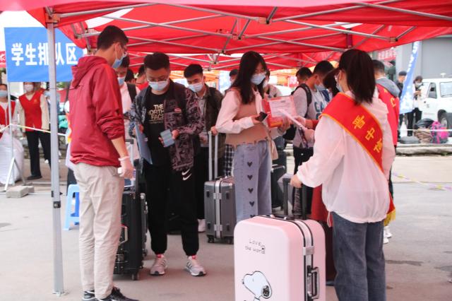 【迎新纪实】提起行囊 梦想在此启程——智能工程学院2021级迎新