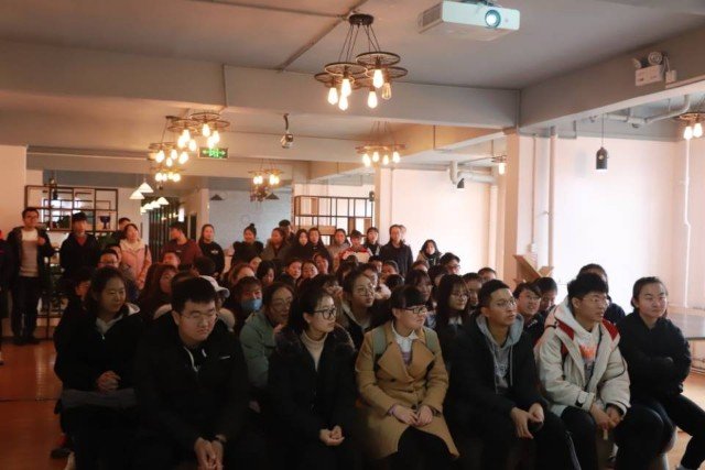 学长计划第606期:以诚信为美 树人生风尚——经济与管理学院开展学长计划第六期第八讲“道德传承 引领诚信风尚”活动
