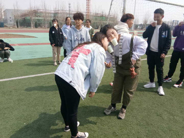 【完满班级】生命无止境 运动无极限——艺术传媒学院环境设计1802班举办趣味运动对抗赛