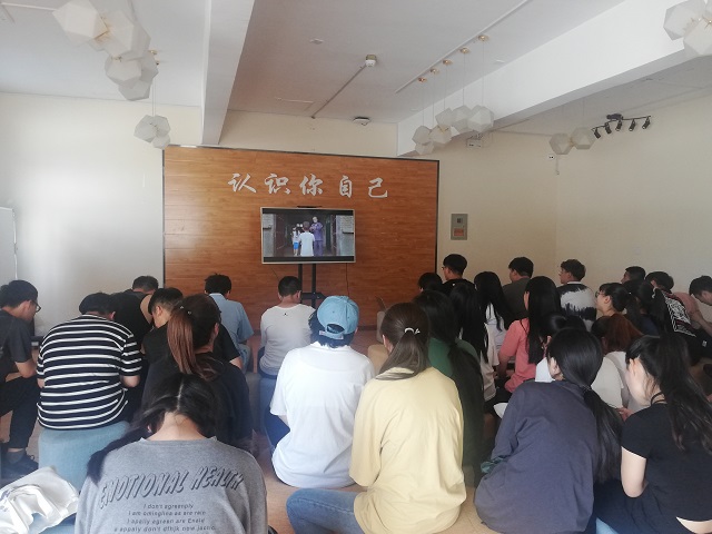 【完满班级】关爱留守儿童 真情温暖童心——食品与环境学院动医1801班完满班级活动