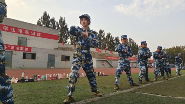 军训琐忆 迷彩军训展青春——21级智院学子军训纪实