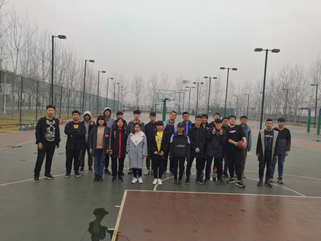 【完满班级】你我共进 勇敢前——网络工程1702班举办“玩转青春”趣味活动