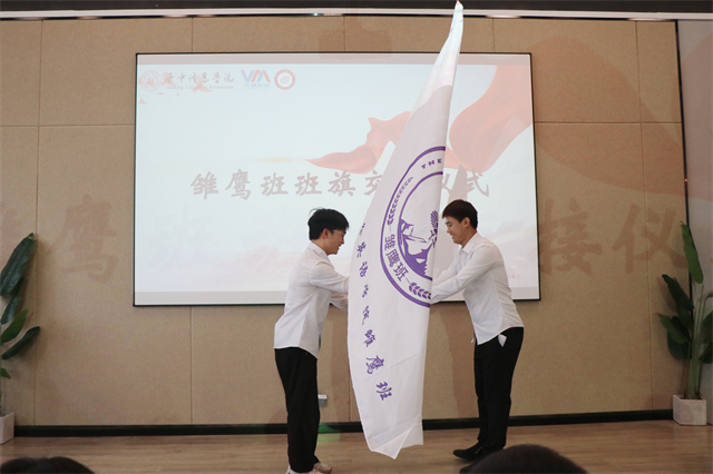 【青马工程】青马工程新起航 学生骨干相传承——商务英语学院第十五期“青马工程”学生骨干培养计划开班仪式暨第一期干部培训 新时代青年如何发声