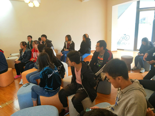 【完满班级】助学筑梦 绽放青春活力——电子1701班举办完满班级活动