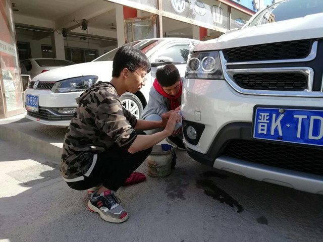 薪火长征 毅路征途——“城市生存 挑战自我”艺术传媒学院第五届“传媒杯”生存挑战赛