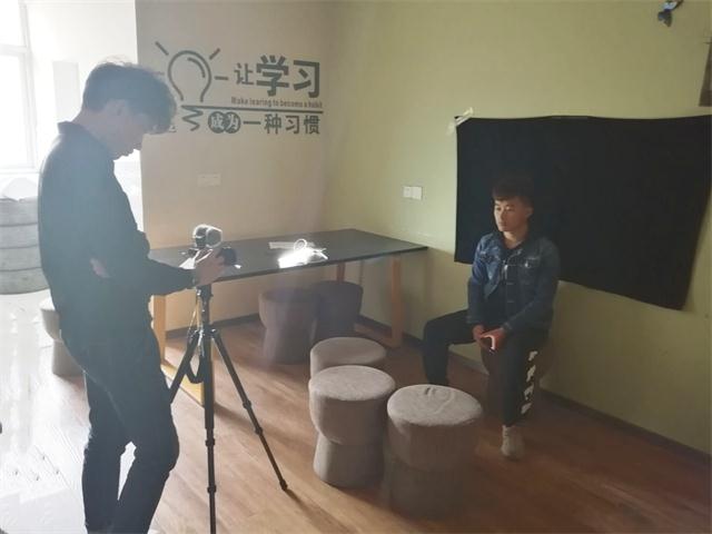 时不我予 留住光阴——艺术传媒学院第三届与过去的自己来场约会活动