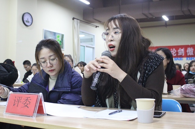 【1+1＞2】搭建求职实战平台 精准塑造新商科精英人才——第四届“职坛论剑 傲战群雄”模拟求职大赛精彩落幕