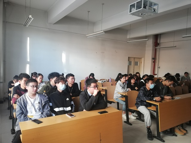 【完满班级】凝赤子真心 赏风华正茂