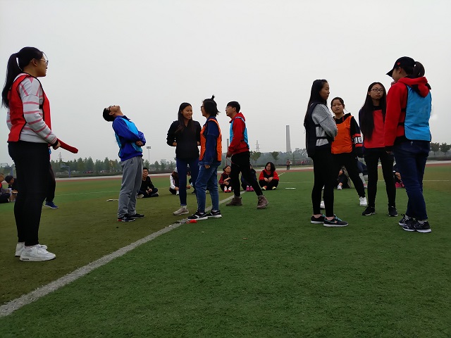 【完满班级】岁月带不走的是青春——淬炼商学院“体”味青春主题活动（二十二）