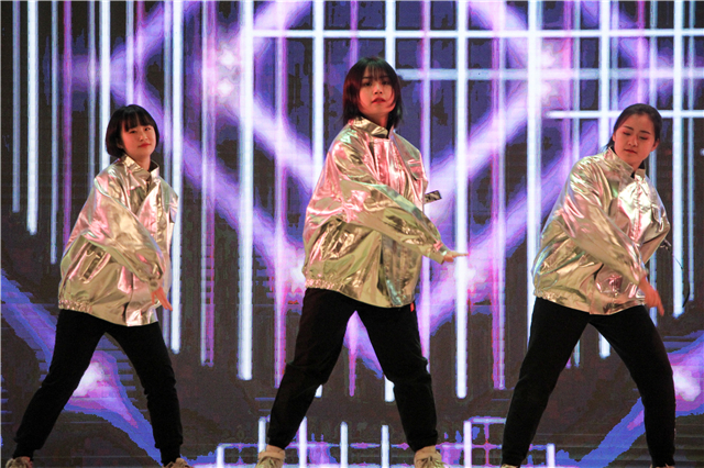 【社团巡礼节】第四届“我的青春我的团”社团巡礼节闭幕式暨DANCING PARTY星启舞八周年公演感动落幕