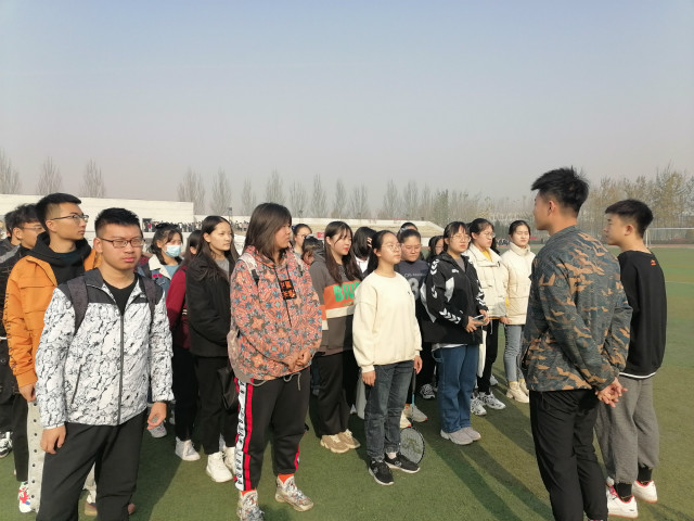 【完满班级】竞技不忘互帮互助 体育更展青春雄风——淬炼商学院会计1803班、行管2001班、会计2002班完满班级活动