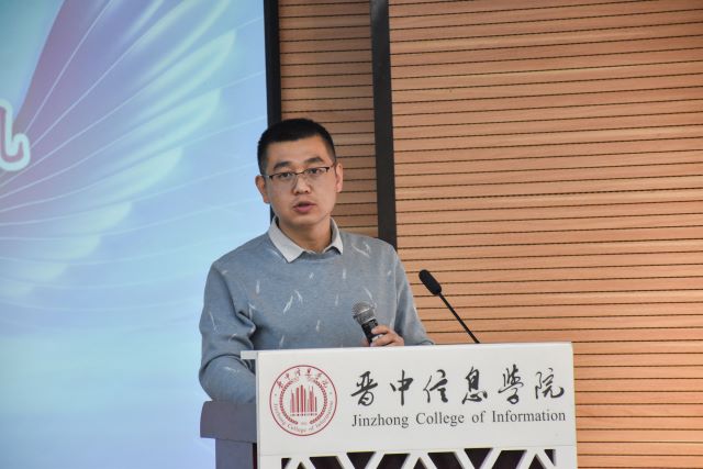 【青马工程】青春绽放 梦想起航——大数据学院、信息工程学院&食品与环境学院“青马工程”完满教育学生骨干知行班培养计划结业仪式
