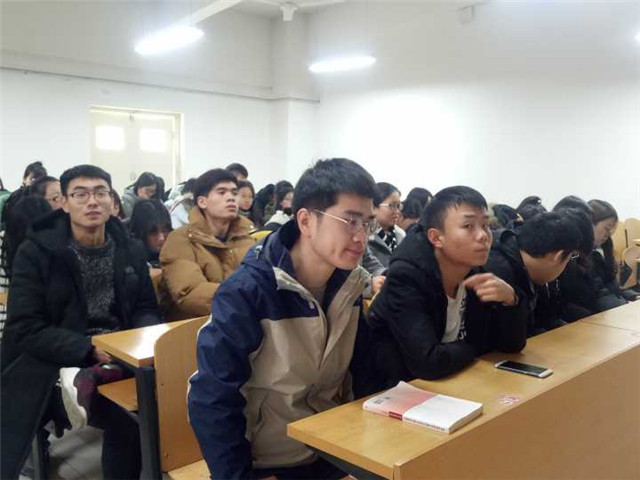 【辅导员说完满】让公益之花开遍每个班级 ——淬炼商学院“辅导员说完满”系列活动（三十三）