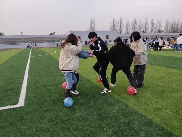 【完满班级】活力青春 绽放自我——淬炼·国际商学院财务（专升本）2211班完满班级活动