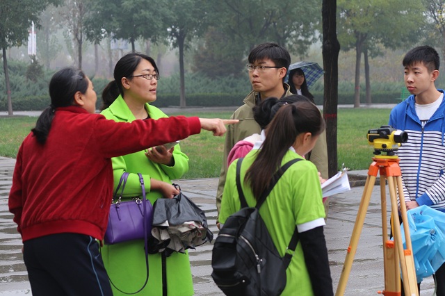 独树一帜奔卓越 定距测量实践路——环科系举办第二届“南方测绘杯”土地测量大赛